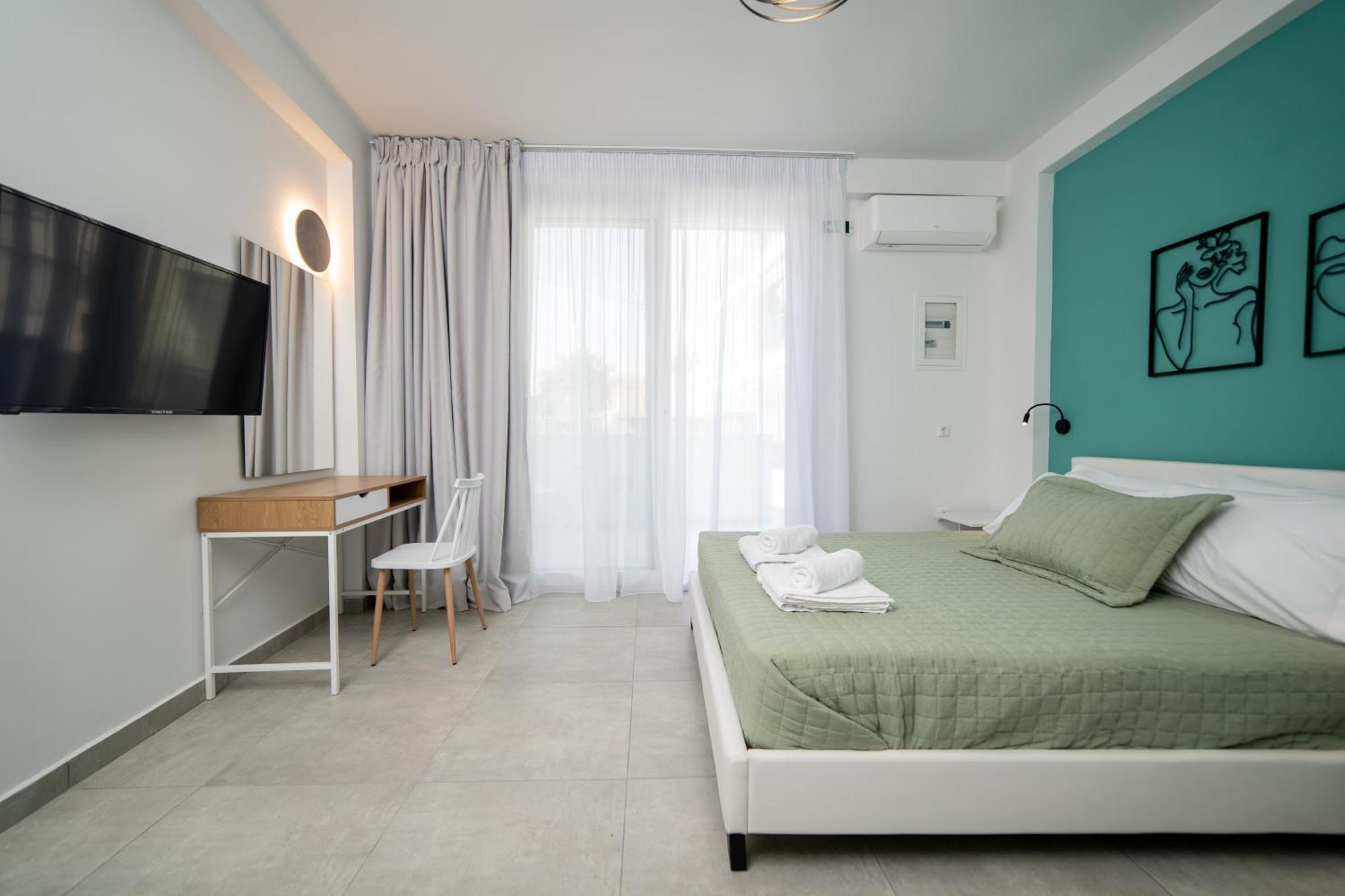 Bluegreen Eco Studios Ofrinion Luaran gambar